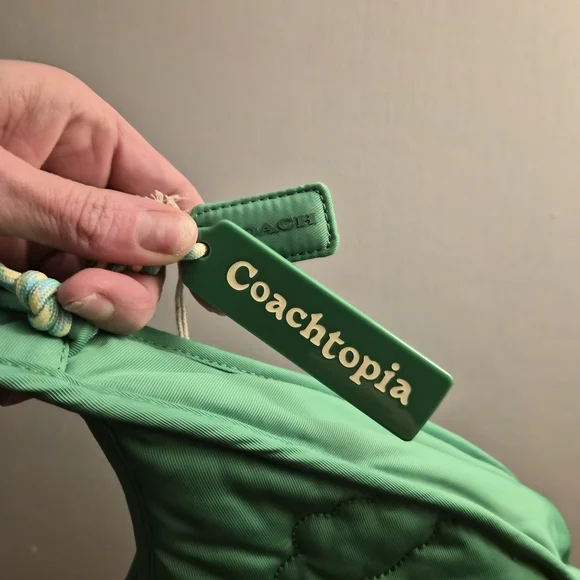 COACHTOPIA Puff Ergo Hobo - Picture 5 of 6